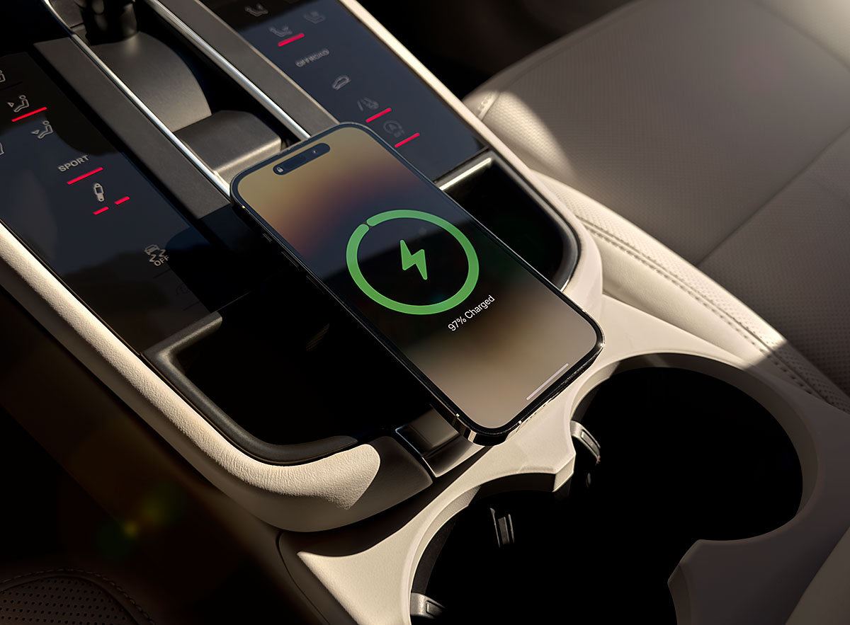 Wireless Charger with MagSafe for Apple iPhone for Porsche Macan